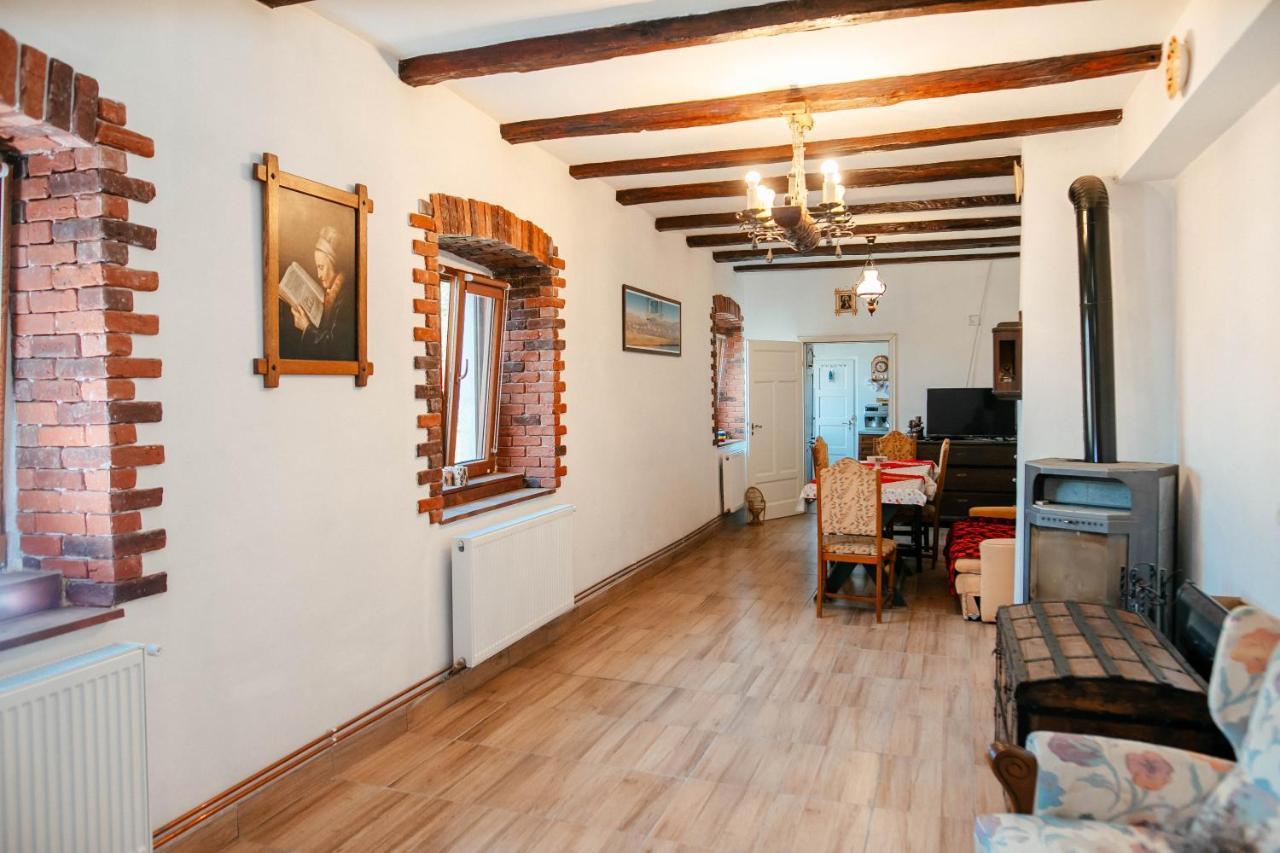 Barcut Casa Pe Valea Hartibaciuluiゲストハウス エクステリア 写真